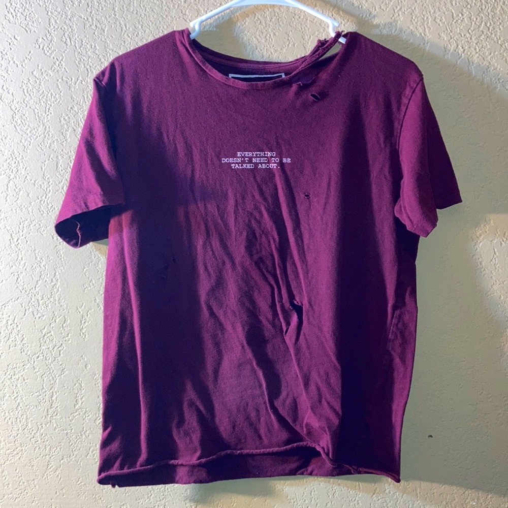 Ripped Grapic T